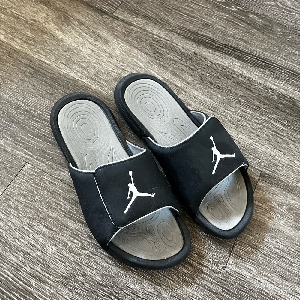 Jordan Slides 7Y Boys